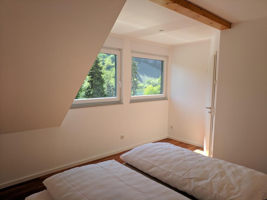 Ferienwohnung "Zum Klosterruinenblick" Kröv Exterior foto